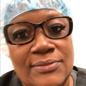 Meet your Posher, Phyllis